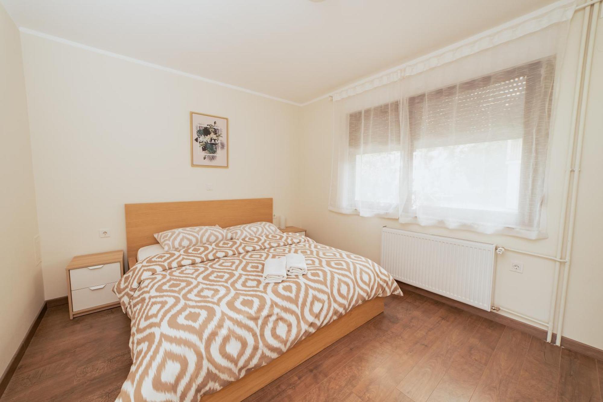 Hotel Jankovi Dvori Rakovica Esterno foto