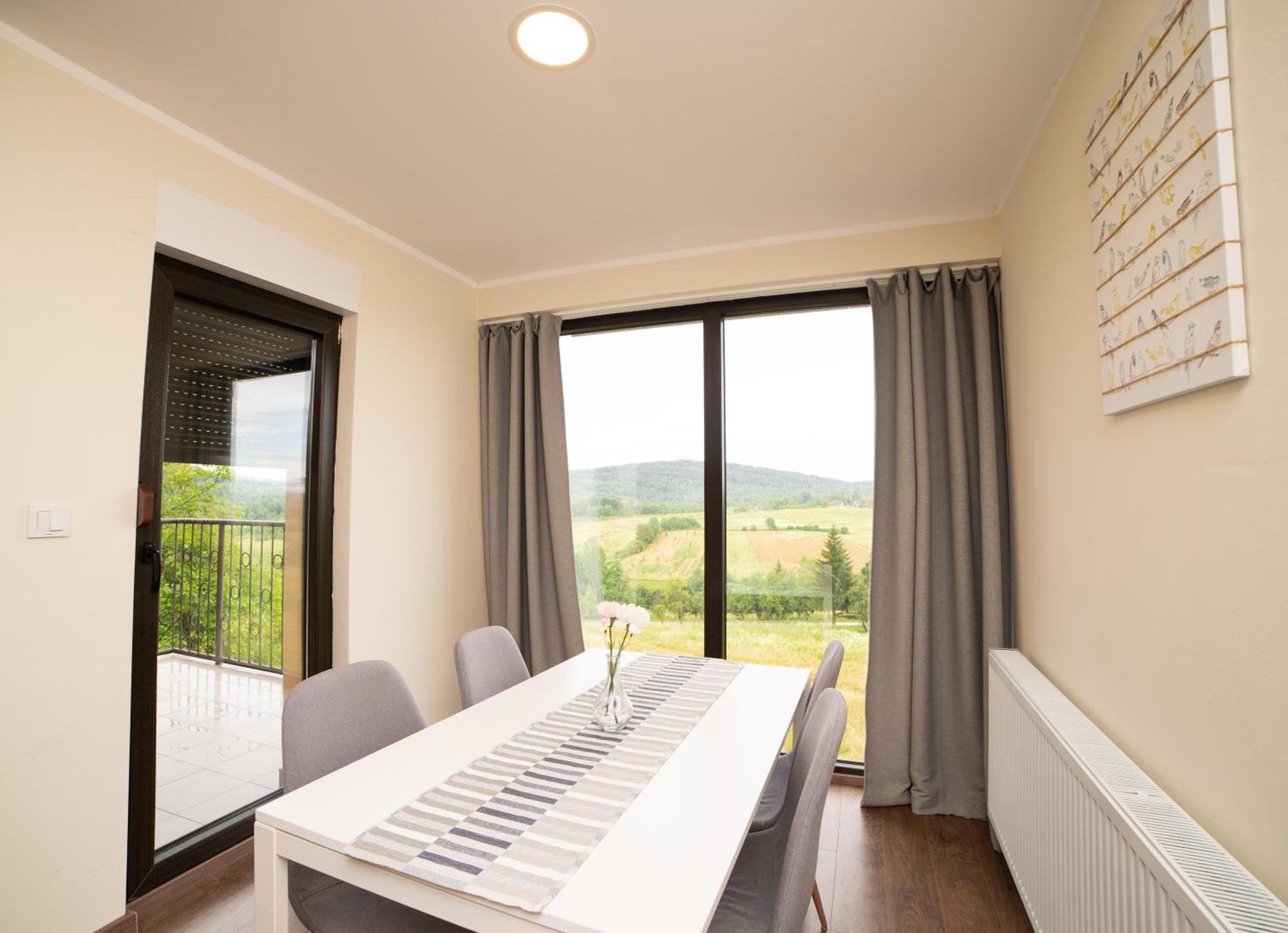 Hotel Jankovi Dvori Rakovica Camera foto